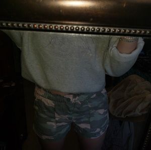 Aerie camo shorts